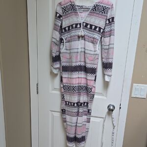 Weekend Edition Pink and Gray Half Zipper Onesie Child Kids Large (14) Cozy